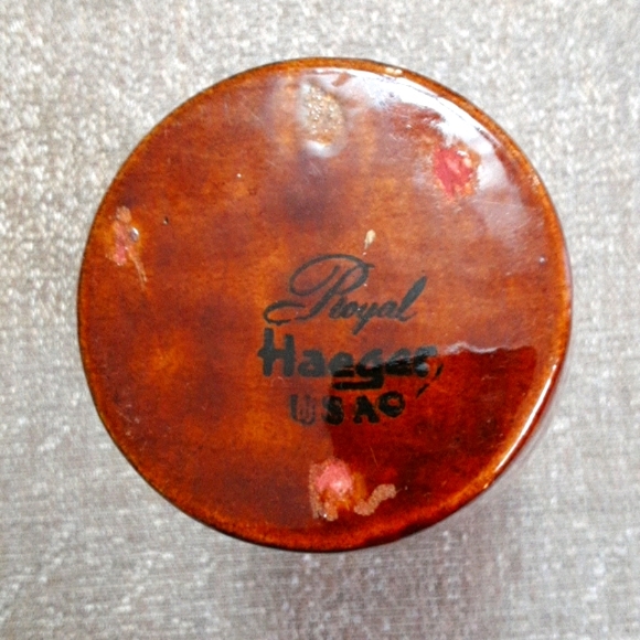 Vintage Royal Haeger Brown and Black Vase - Picture 4 of 4